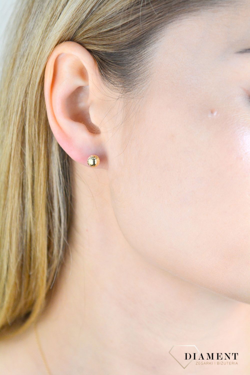 Złote kolczyki damskie 375 kuleczki wkrętki KL 3436D 375.jpg